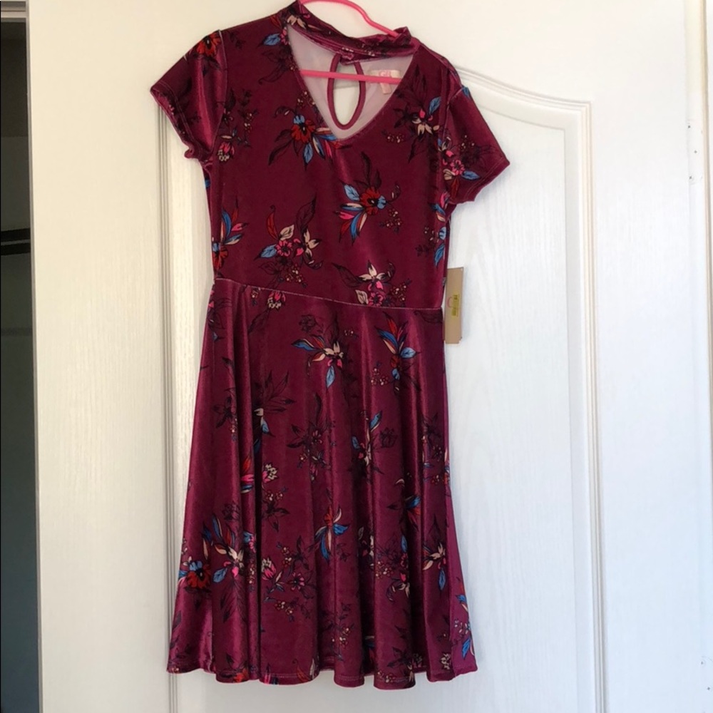 New With Tags Girls Dress